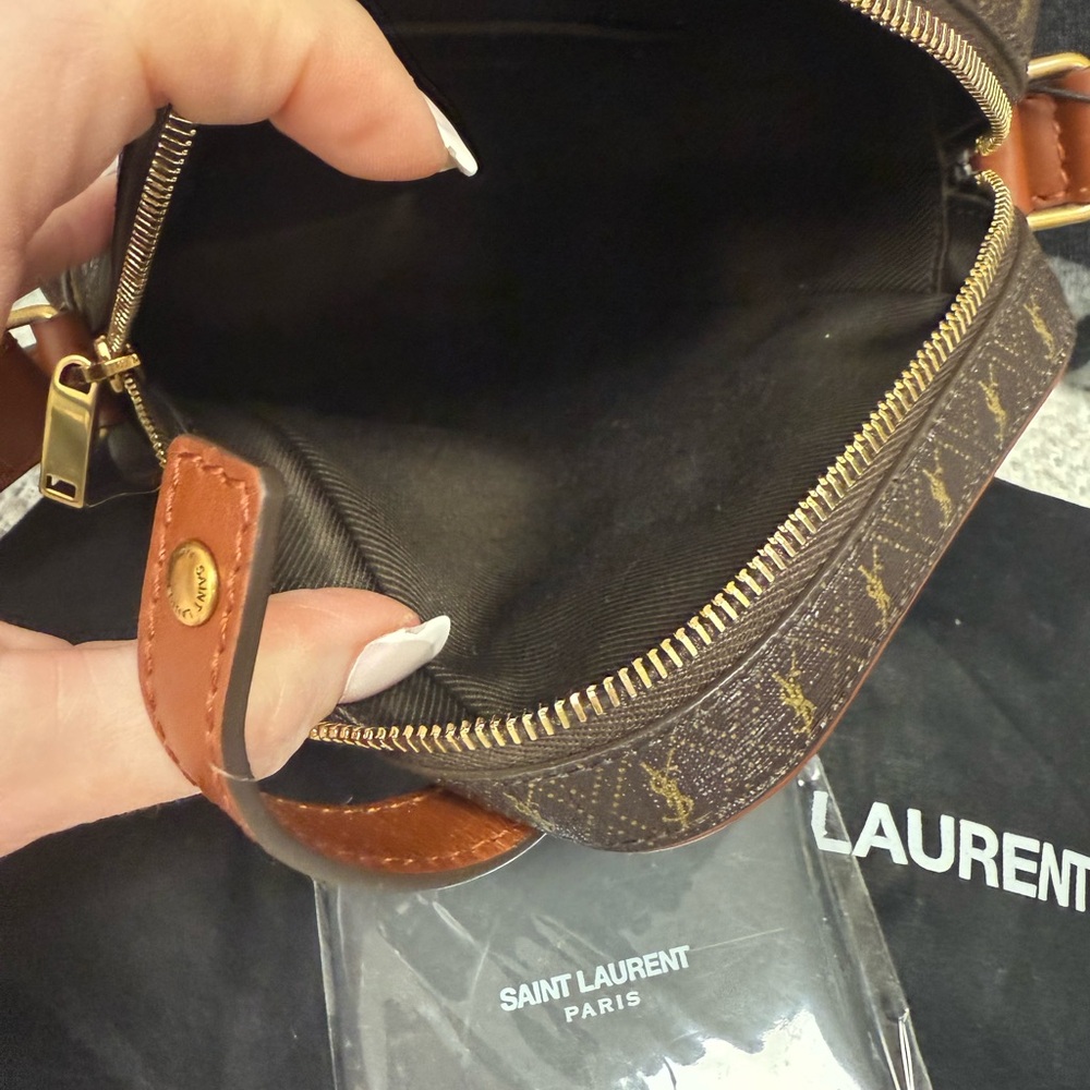 Saint Laurent Brown and Tan Belt Bag - Picture 6 of 6
